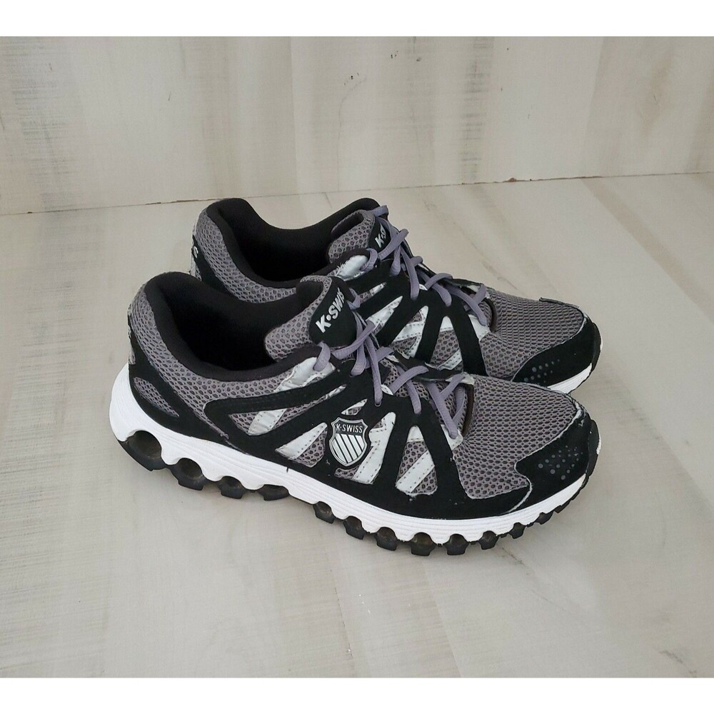 K-Swiss 02930081 Low Men’s Shoes Sneakers Walking Running Training Size 7.5 Used